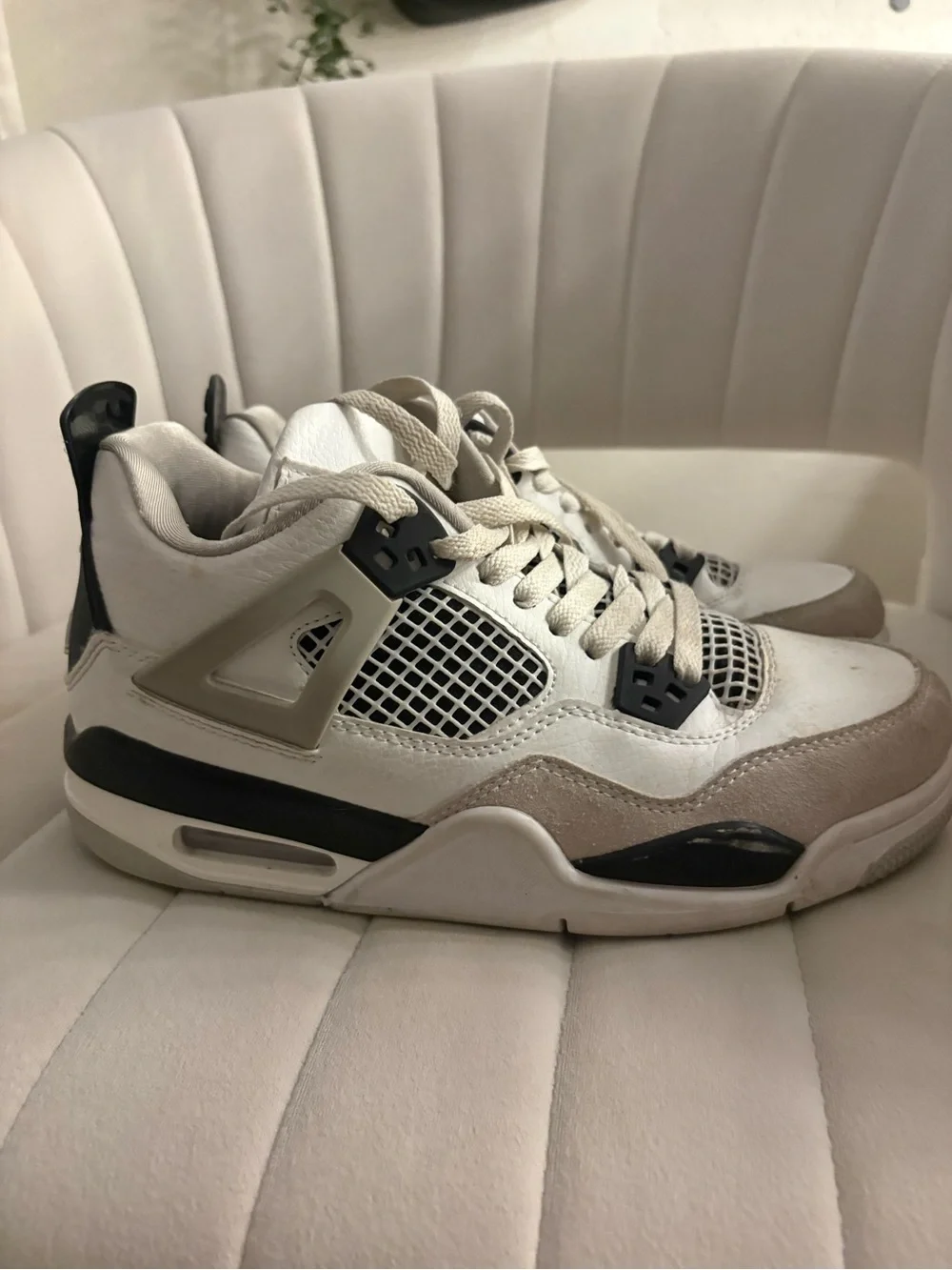 Jordon 4 Retro White and Taupe Mesh